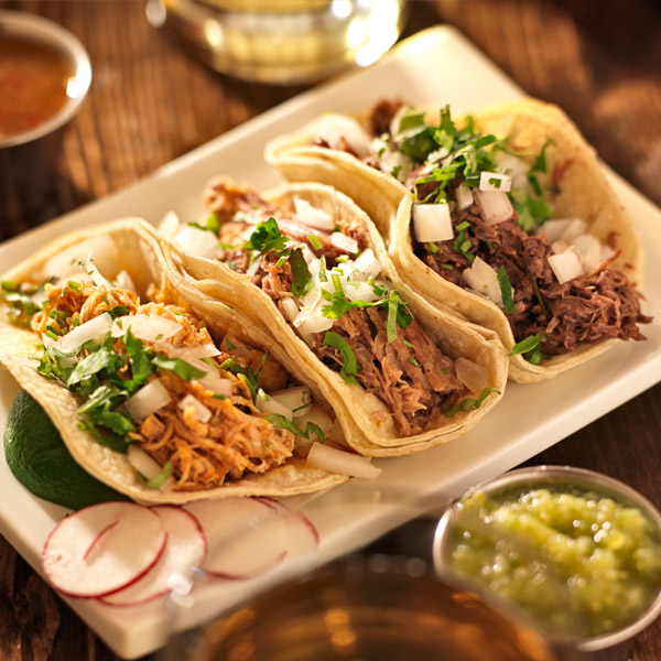 Seasonal soup with bread and butter